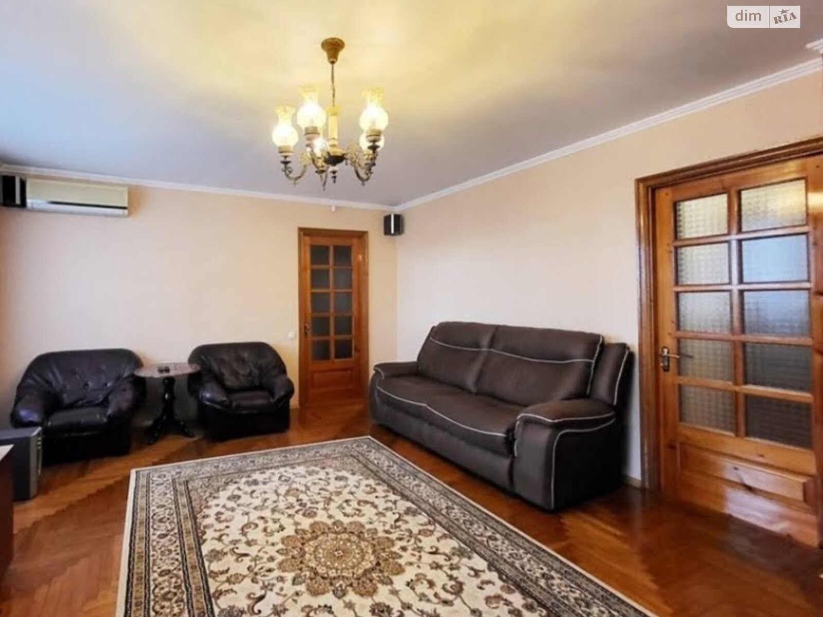 Продаж п`ятикімнатної квартири в Вінниці, на вул. Академіка Заболотного, район Слов'янка фото 1 Продаж п`ятикімнатної квартири в Вінниці, на вул. Академіка Заболотного, район Слов'янка фото 1