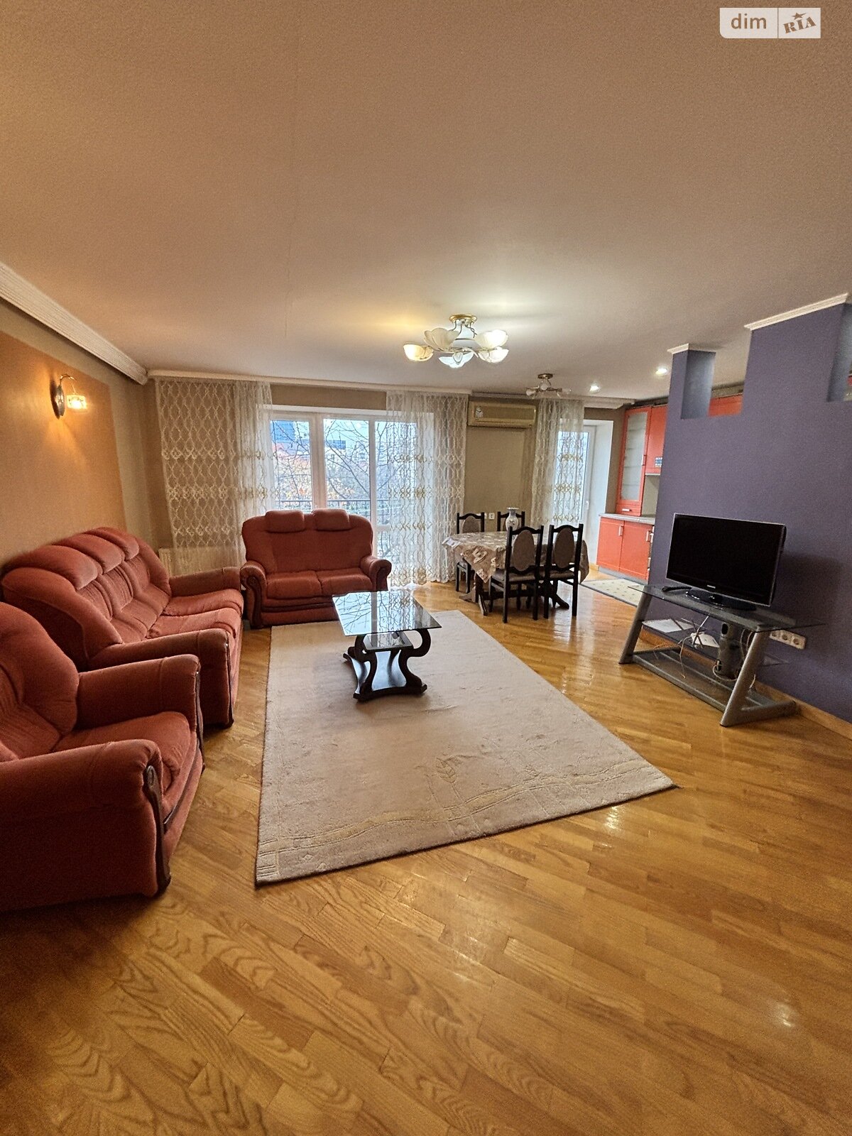 Продажа трехкомнатной квартиры в Виннице, на ул. Даниила Галицкого, район Славянка фото 1 Продажа трехкомнатной квартиры в Виннице, на ул. Даниила Галицкого, район Славянка фото 1