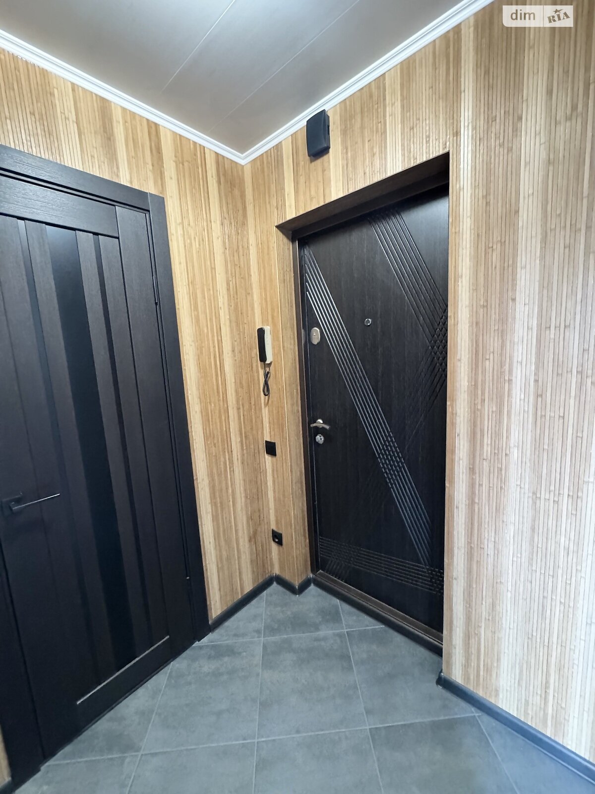 Продаж однокімнатної квартири в Вінниці, на вул. Дмитра Майбороди, район Слов'янка фото 1 Продаж однокімнатної квартири в Вінниці, на вул. Дмитра Майбороди, район Слов'янка фото 1