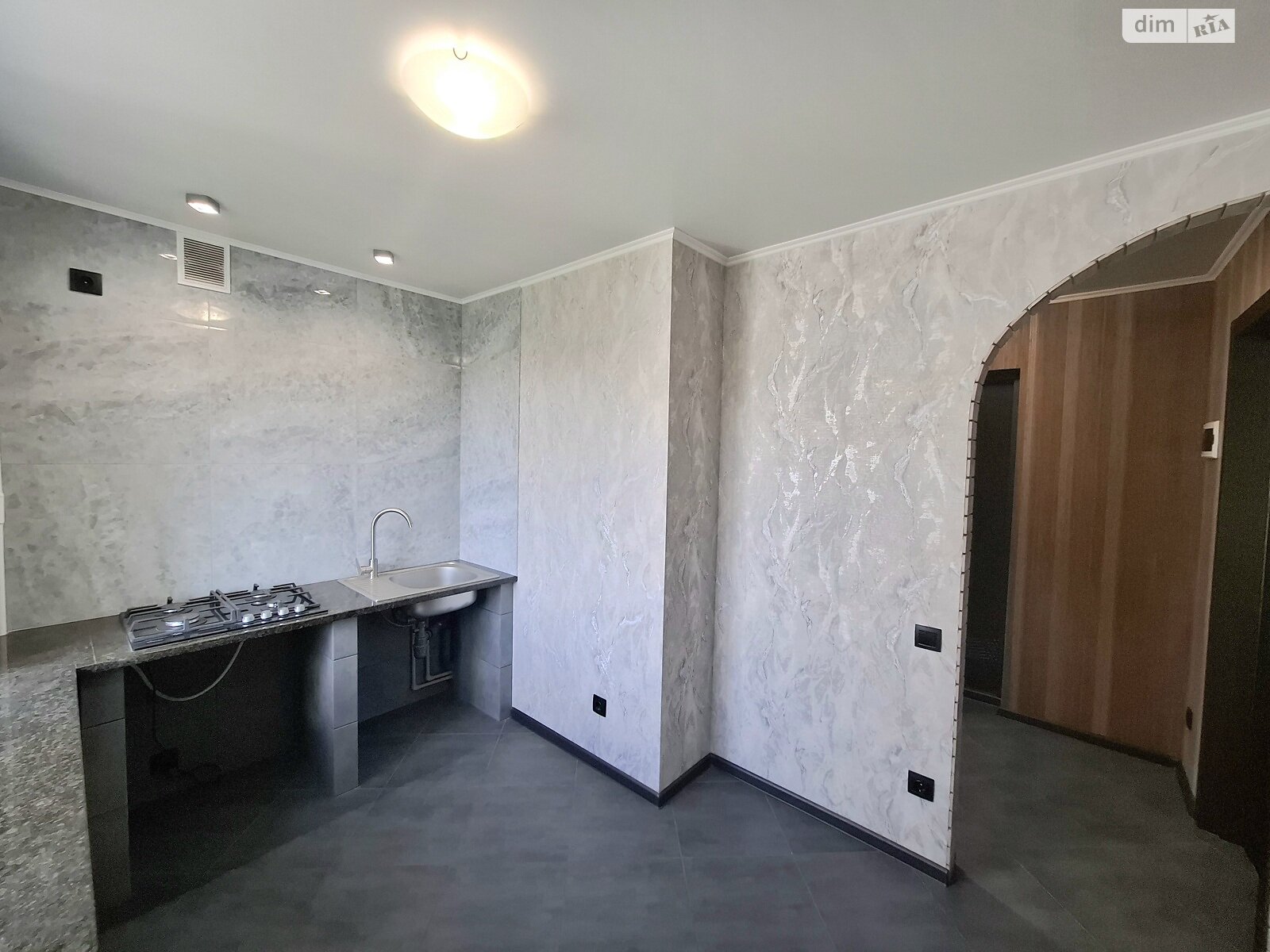 Продаж однокімнатної квартири в Вінниці, на вул. Дмитра Майбороди 7, район Слов'янка фото 1 Продаж однокімнатної квартири в Вінниці, на вул. Дмитра Майбороди 7, район Слов'янка фото 1