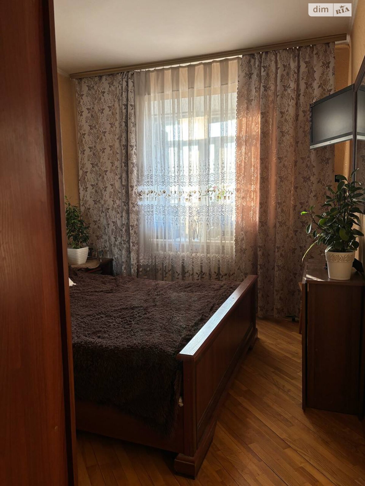 Продажа четырехкомнатной квартиры в Виннице, на ул. Дмитрия Майбороды 17, район Славянка фото 1 Продажа четырехкомнатной квартиры в Виннице, на ул. Дмитрия Майбороды 17, район Славянка фото 1