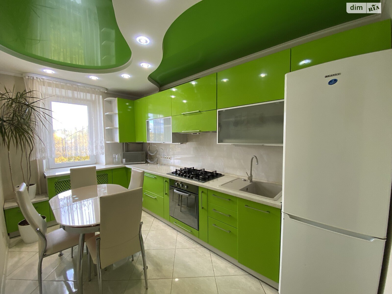 Продаж трикімнатної квартири в Вінниці, на шосе Хмельницьке 49, район Слов'янка фото 1 Продаж трикімнатної квартири в Вінниці, на шосе Хмельницьке 49, район Слов'янка фото 1