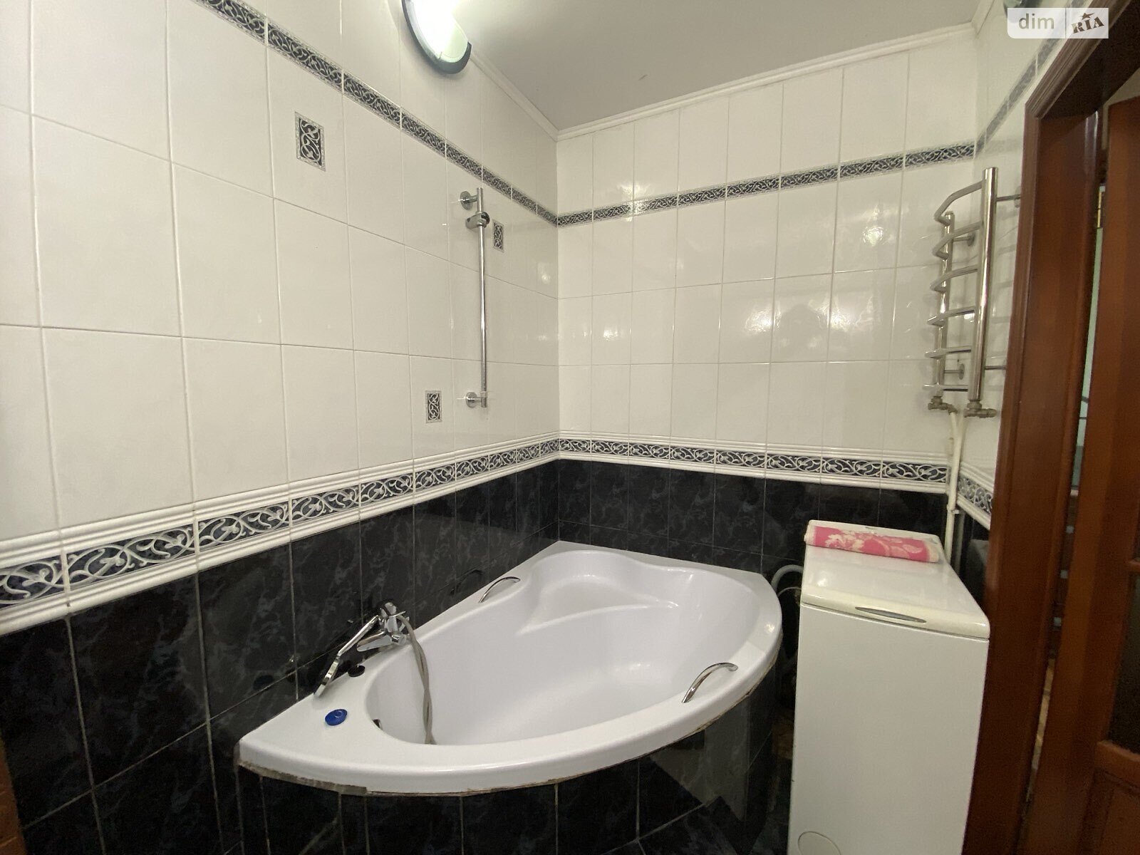 Продаж трикімнатної квартири в Вінниці, на шосе Хмельницьке 49, район Слов'янка фото 1 Продаж трикімнатної квартири в Вінниці, на шосе Хмельницьке 49, район Слов'янка фото 1