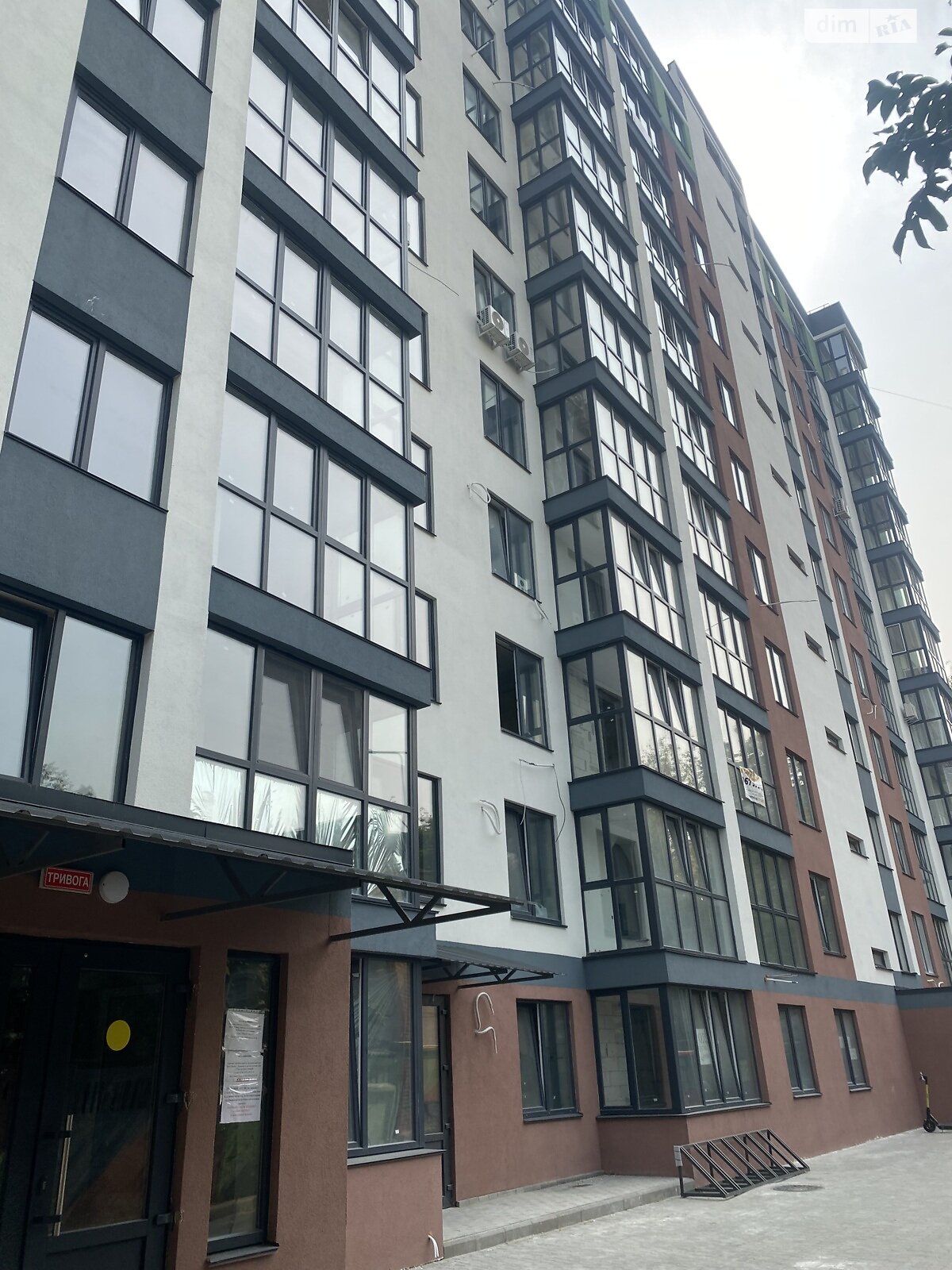 Продажа двухкомнатной квартиры в Виннице, на ул. Константина Василенко 14В, район Славянка фото 1 Продажа двухкомнатной квартиры в Виннице, на ул. Константина Василенко 14В, район Славянка фото 1