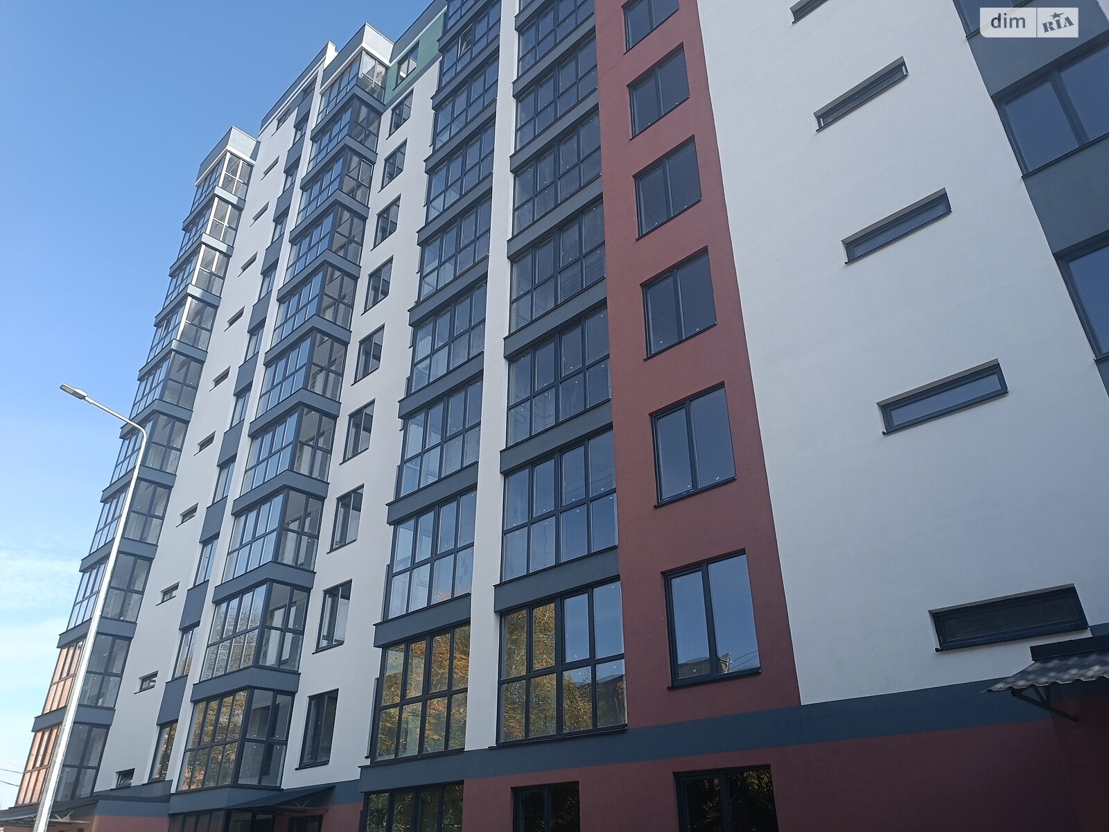 Продаж двокімнатної квартири в Вінниці, на вул. Костянтина Василенка, район Слов'янка фото 1 Продаж двокімнатної квартири в Вінниці, на вул. Костянтина Василенка, район Слов'янка фото 1