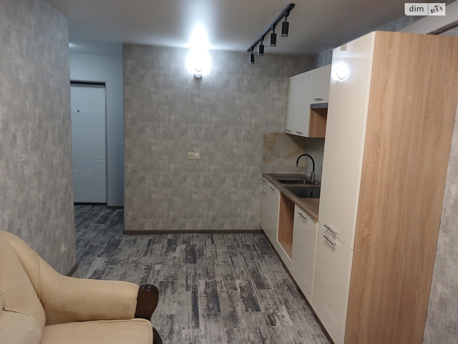 Продаж однокімнатної квартири в Вінниці, на вул. Костянтина Василенка 14В, район Слов'янка фото 1 Продаж однокімнатної квартири в Вінниці, на вул. Костянтина Василенка 14В, район Слов'янка фото 1