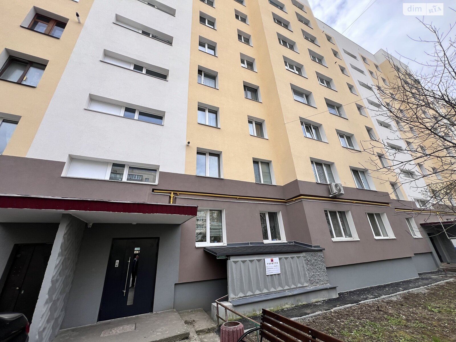 Продаж трикімнатної квартири в Вінниці, на вул. Костянтина Василенка 4, район Слов'янка фото 1 Продаж трикімнатної квартири в Вінниці, на вул. Костянтина Василенка 4, район Слов'янка фото 1