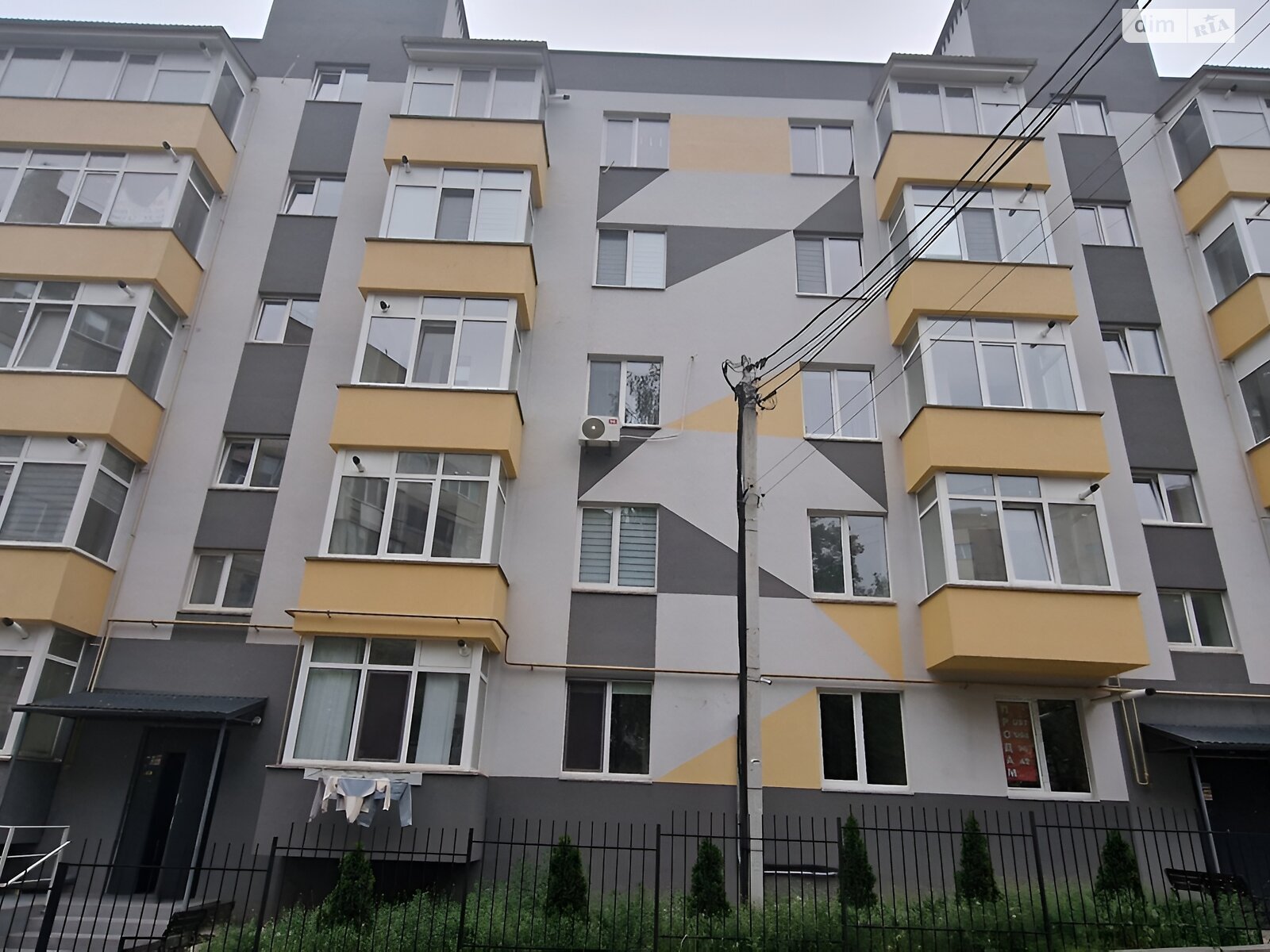 Продаж двокімнатної квартири в Вінниці, на вул. Костянтина Василенка, район Слов'янка фото 1 Продаж двокімнатної квартири в Вінниці, на вул. Костянтина Василенка, район Слов'янка фото 1