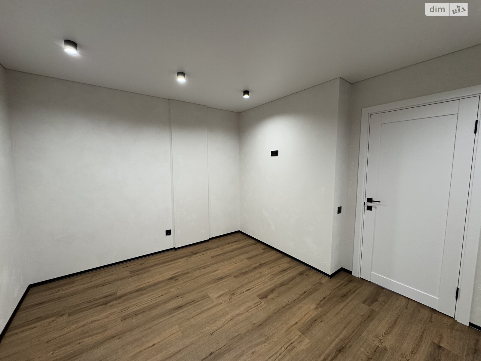 Продажа однокомнатной квартиры в Виннице, на ул. Константина Василенко 14А, район Славянка фото 1 Продажа однокомнатной квартиры в Виннице, на ул. Константина Василенко 14А, район Славянка фото 1