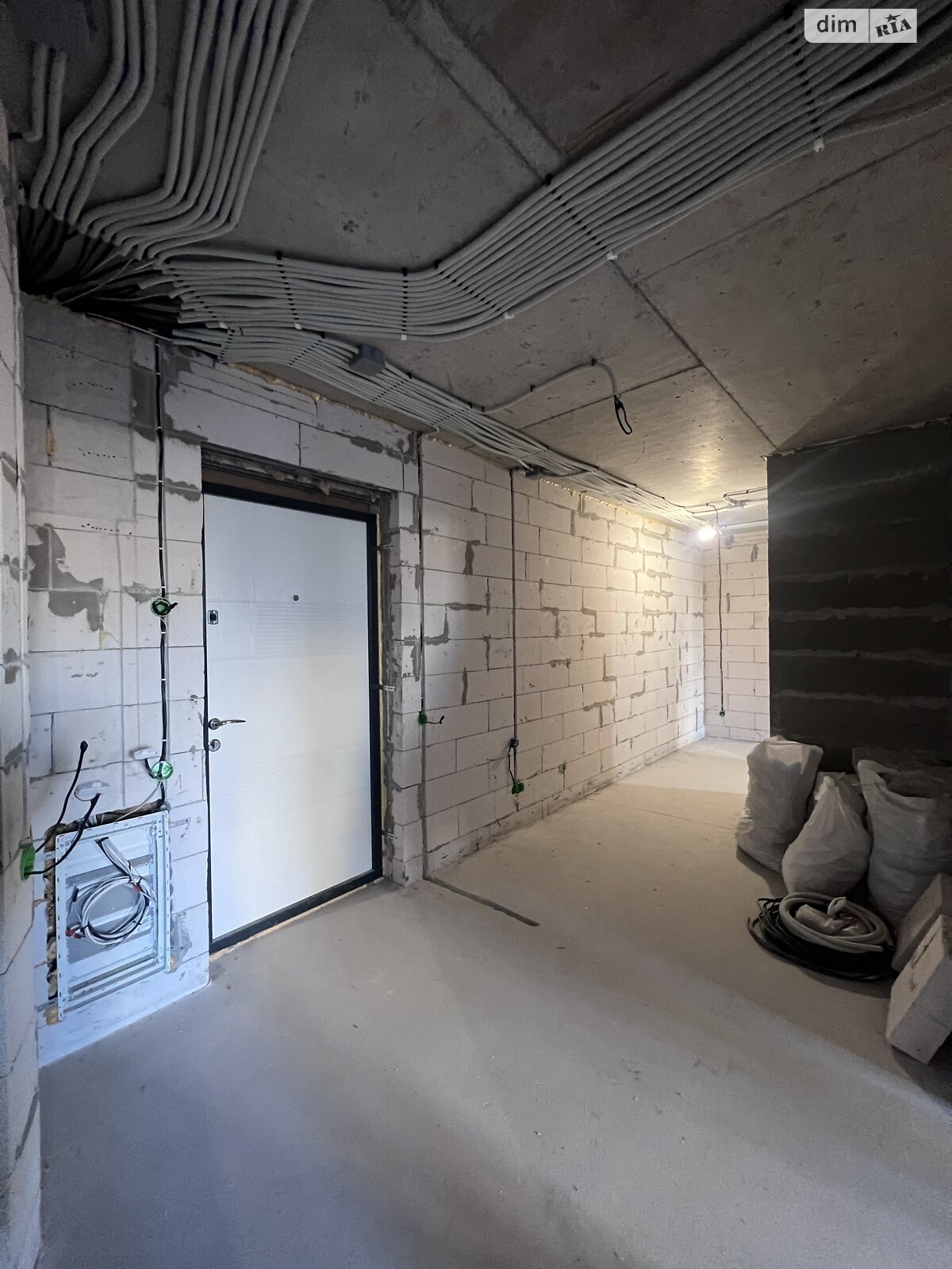 Продаж двокімнатної квартири в Вінниці, на вул. Костянтина Василенка, район Слов'янка фото 1 Продаж двокімнатної квартири в Вінниці, на вул. Костянтина Василенка, район Слов'янка фото 1