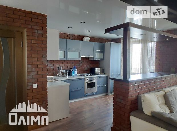 Продажа двухкомнатной квартиры в Виннице, на пер. Красный 28а, район Славянка фото 1 Продажа двухкомнатной квартиры в Виннице, на пер. Красный 28а, район Славянка фото 1