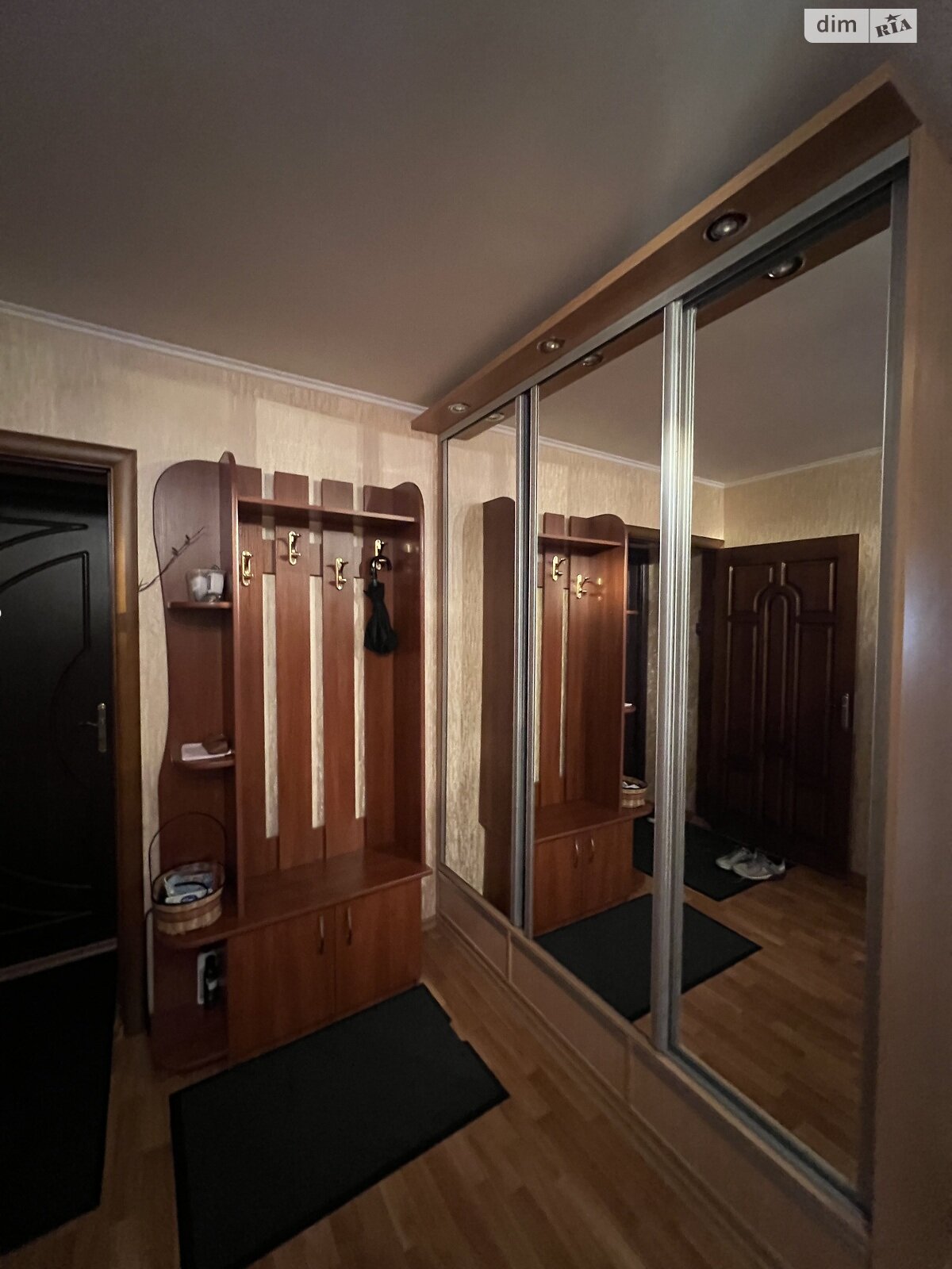 Продаж двокімнатної квартири в Вінниці, на вул. Лялі Ратушної 18, район Слов'янка фото 1 Продаж двокімнатної квартири в Вінниці, на вул. Лялі Ратушної 18, район Слов'янка фото 1