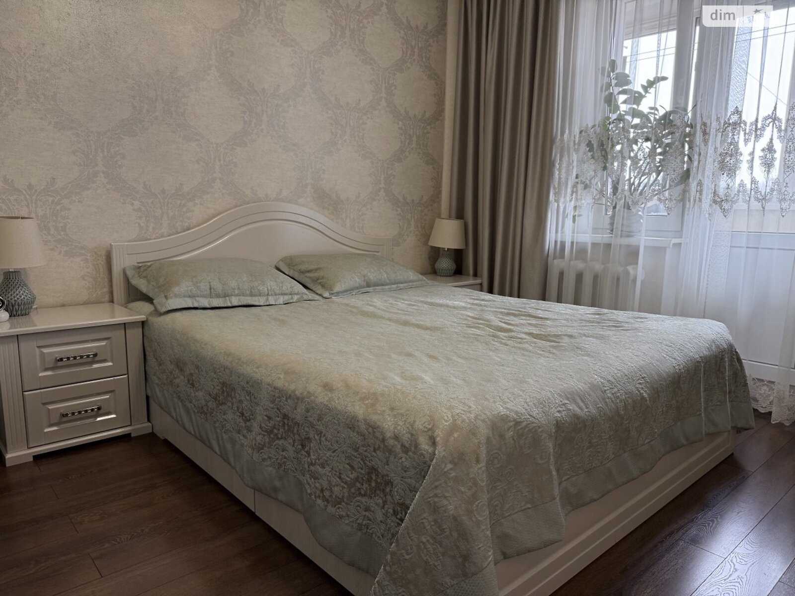 Продаж трикімнатної квартири в Вінниці, на вул. Лялі Ратушної, район Слов'янка фото 1 Продаж трикімнатної квартири в Вінниці, на вул. Лялі Ратушної, район Слов'янка фото 1