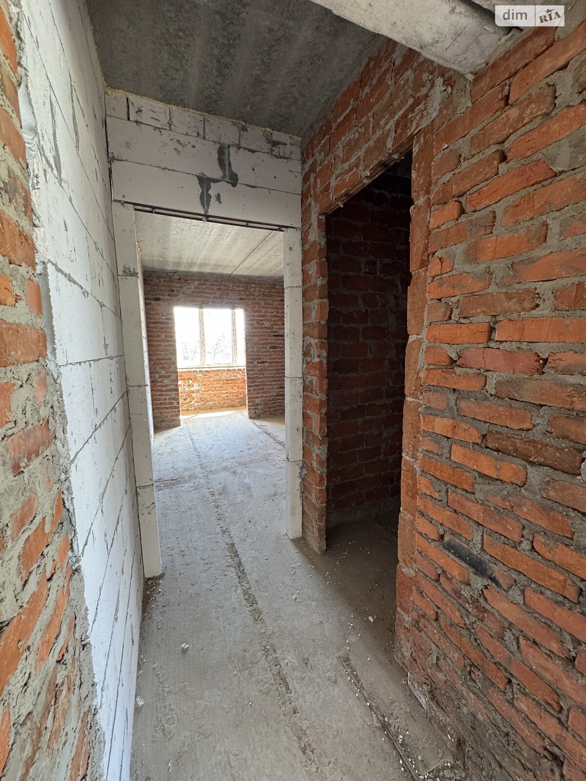 Продаж трикімнатної квартири в Вінниці, на вул. Лялі Ратушної 23, район Слов'янка фото 1 Продаж трикімнатної квартири в Вінниці, на вул. Лялі Ратушної 23, район Слов'янка фото 1