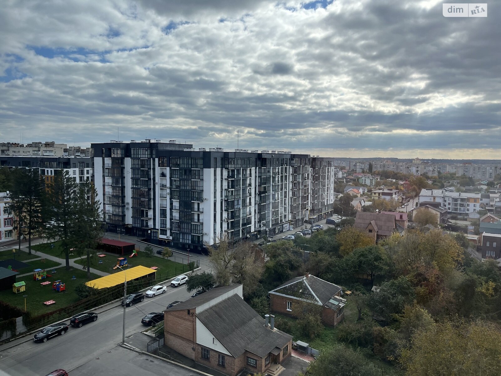 Продажа однокомнатной квартиры в Виннице, на ул. Ляли Ратушной, район Славянка фото 1 Продажа однокомнатной квартиры в Виннице, на ул. Ляли Ратушной, район Славянка фото 1