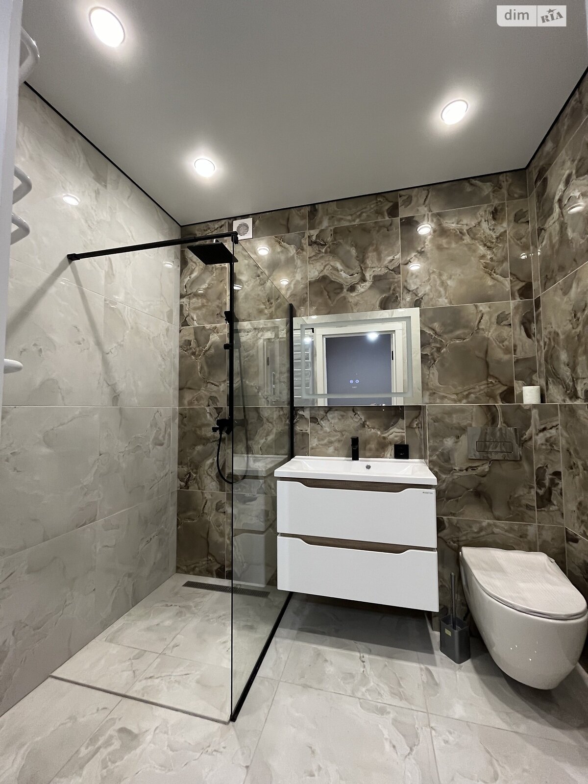 Продажа однокомнатной квартиры в Виннице, на ул. Ляли Ратушной, район Славянка фото 1 Продажа однокомнатной квартиры в Виннице, на ул. Ляли Ратушной, район Славянка фото 1