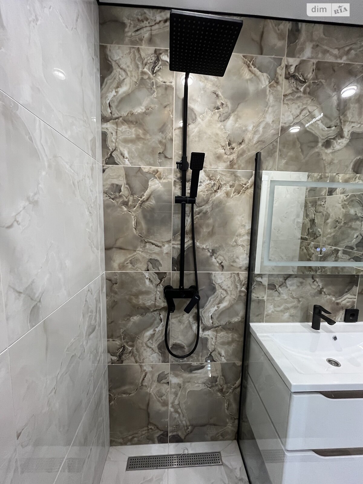 Продажа однокомнатной квартиры в Виннице, на ул. Ляли Ратушной, район Славянка фото 1 Продажа однокомнатной квартиры в Виннице, на ул. Ляли Ратушной, район Славянка фото 1