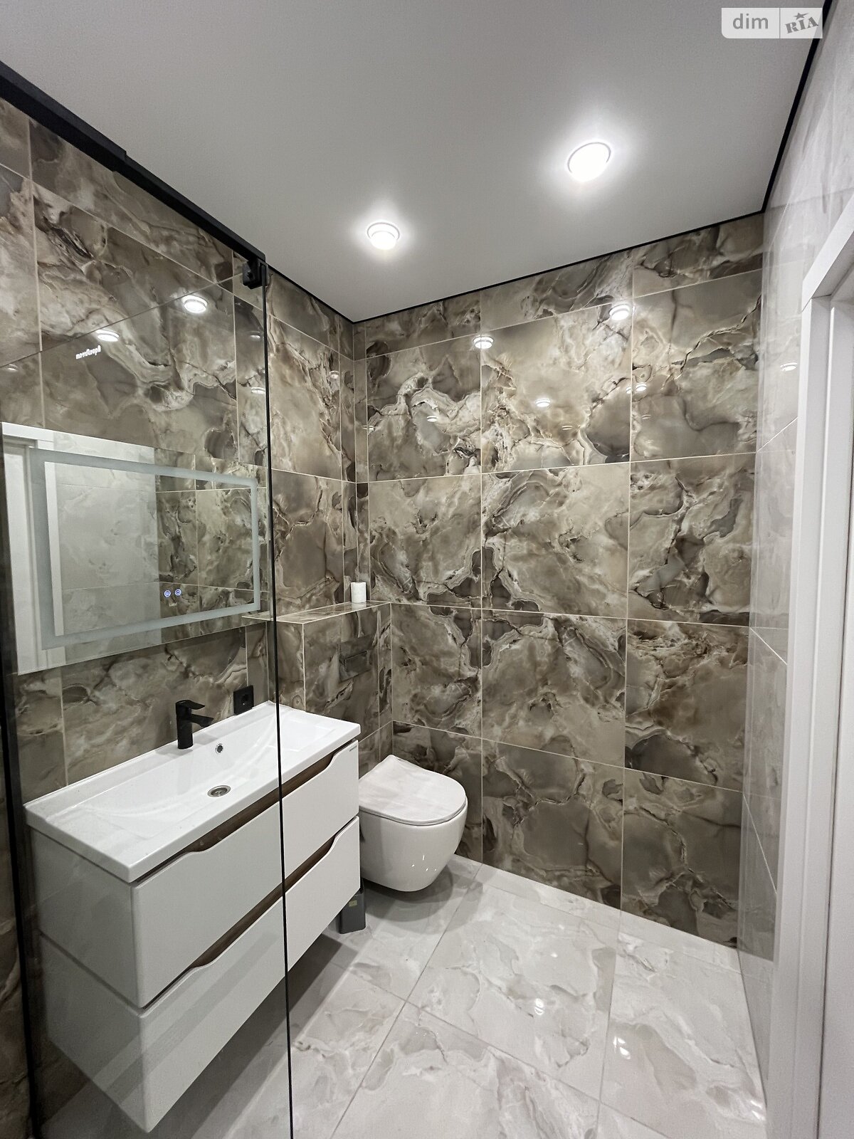 Продажа однокомнатной квартиры в Виннице, на ул. Ляли Ратушной, район Славянка фото 1 Продажа однокомнатной квартиры в Виннице, на ул. Ляли Ратушной, район Славянка фото 1