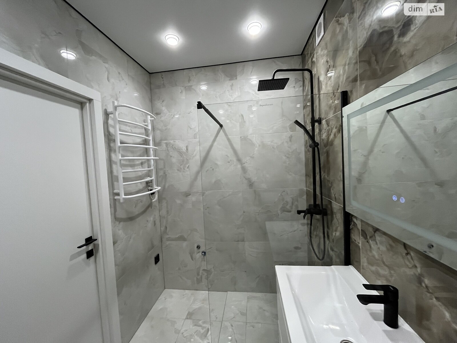 Продажа однокомнатной квартиры в Виннице, на ул. Ляли Ратушной, район Славянка фото 1 Продажа однокомнатной квартиры в Виннице, на ул. Ляли Ратушной, район Славянка фото 1