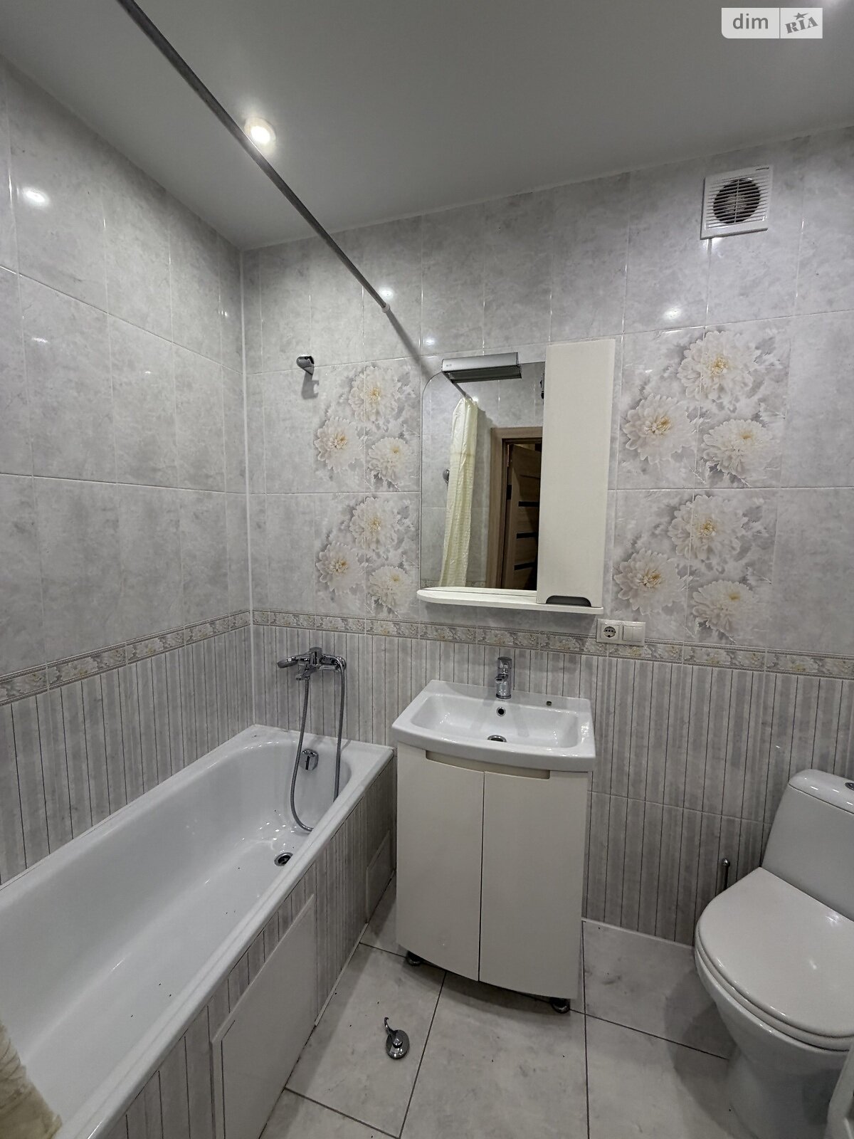 Продаж однокімнатної квартири в Вінниці, на вул. Академіка Заболотного 30, район Слов'янка фото 1