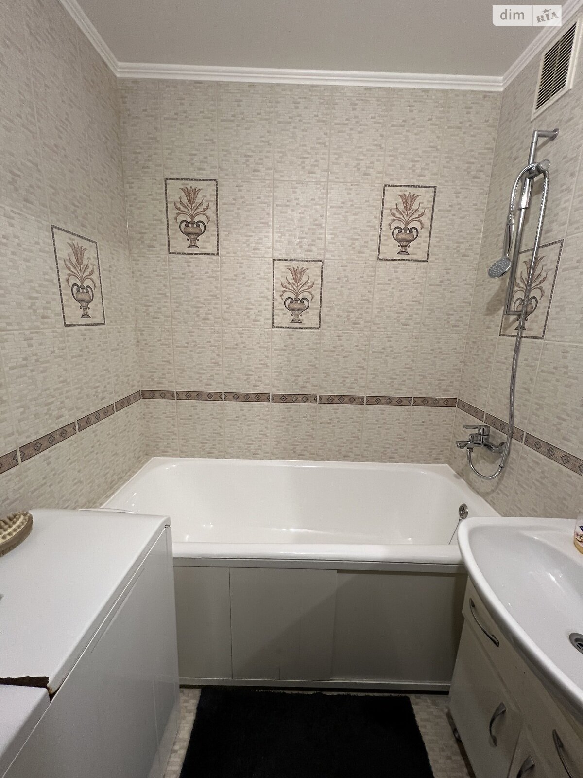 Продажа трехкомнатной квартиры в Виннице, на ул. Ляли Ратушной 79, район Славянка фото 1 Продажа трехкомнатной квартиры в Виннице, на ул. Ляли Ратушной 79, район Славянка фото 1