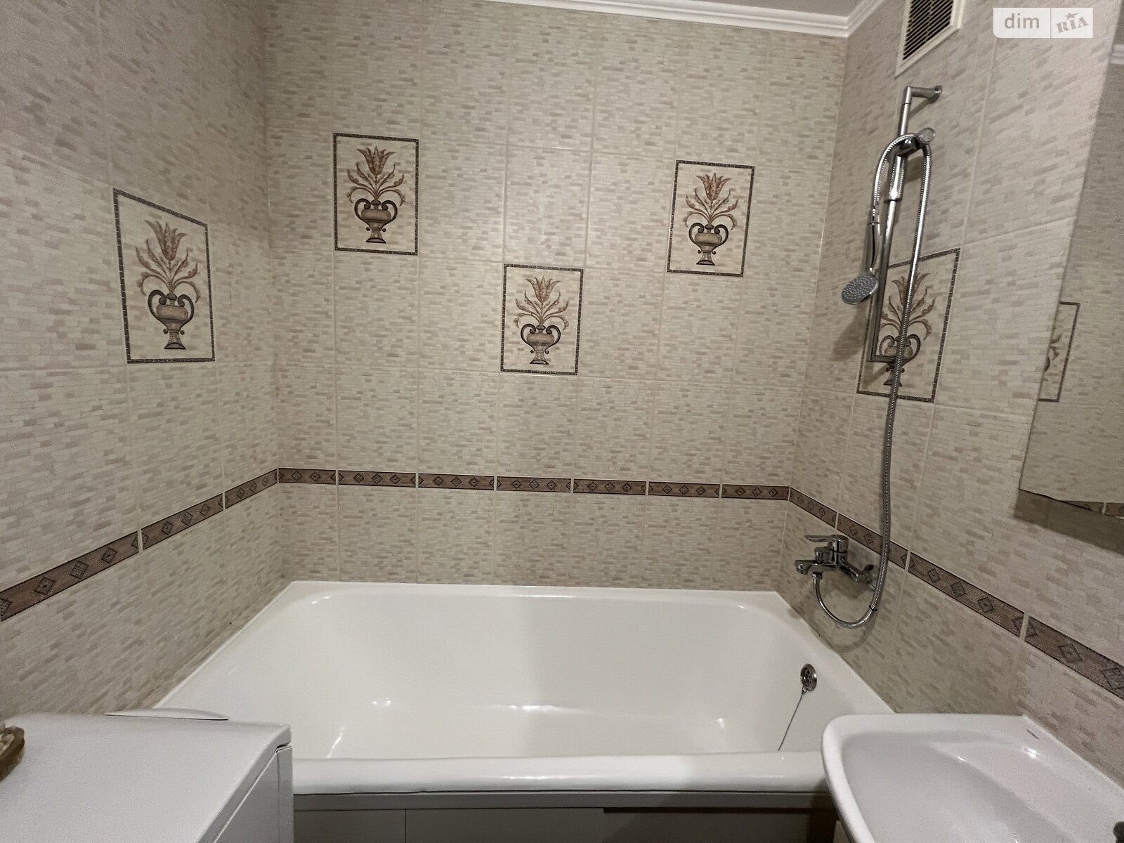 Продажа трехкомнатной квартиры в Виннице, на ул. Ляли Ратушной 79, район Славянка фото 1 Продажа трехкомнатной квартиры в Виннице, на ул. Ляли Ратушной 79, район Славянка фото 1