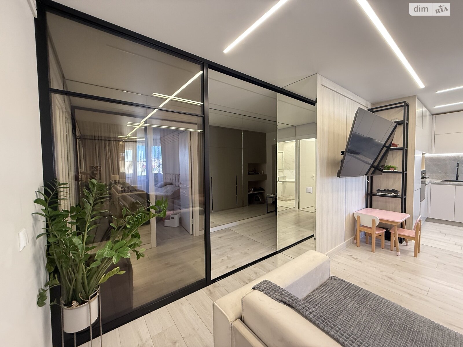 Продажа трехкомнатной квартиры в Виннице, на ул. Николая Амосова, район Славянка фото 1