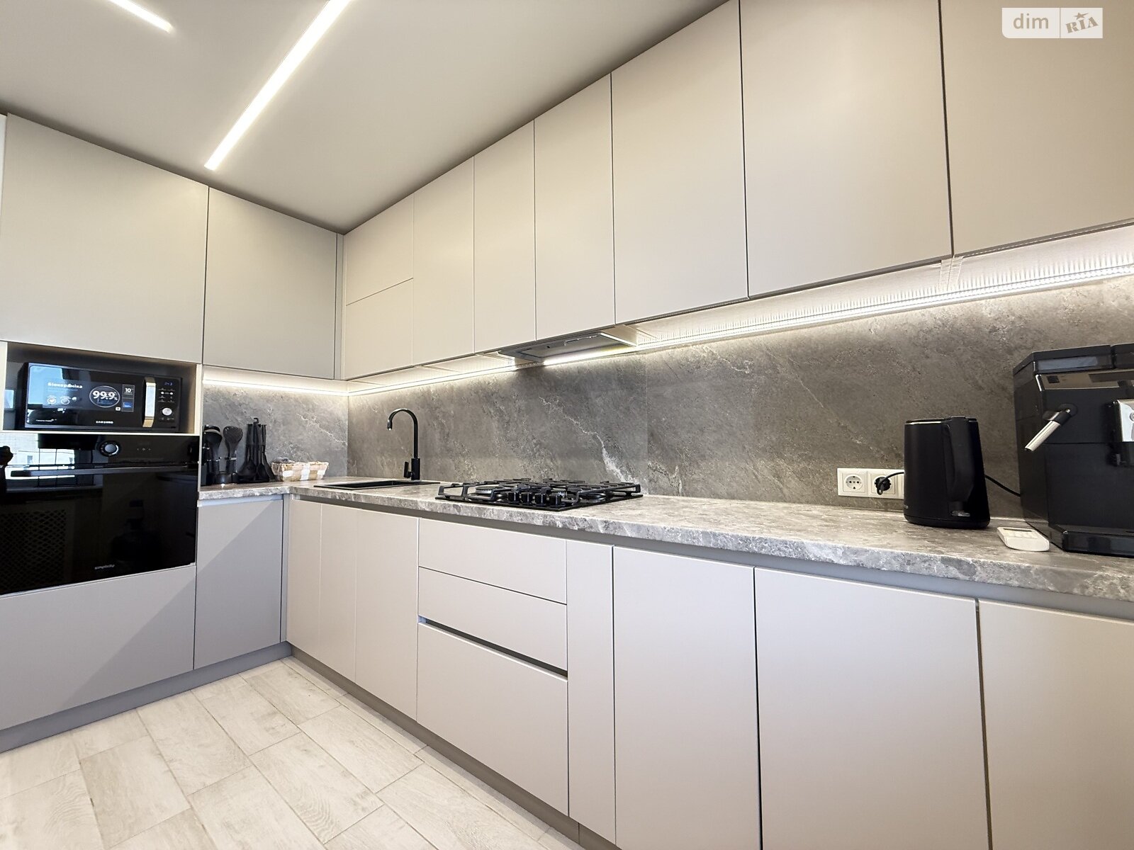 Продажа трехкомнатной квартиры в Виннице, на ул. Николая Амосова, район Славянка фото 1