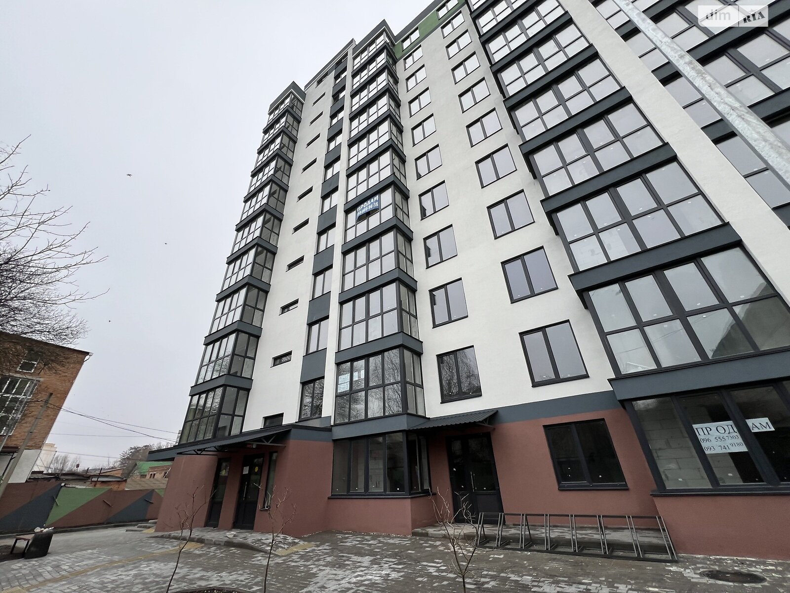 Продаж двокімнатної квартири в Вінниці, на вул. Костянтина Василенка, район Слов'янка фото 1 Продаж двокімнатної квартири в Вінниці, на вул. Костянтина Василенка, район Слов'янка фото 1