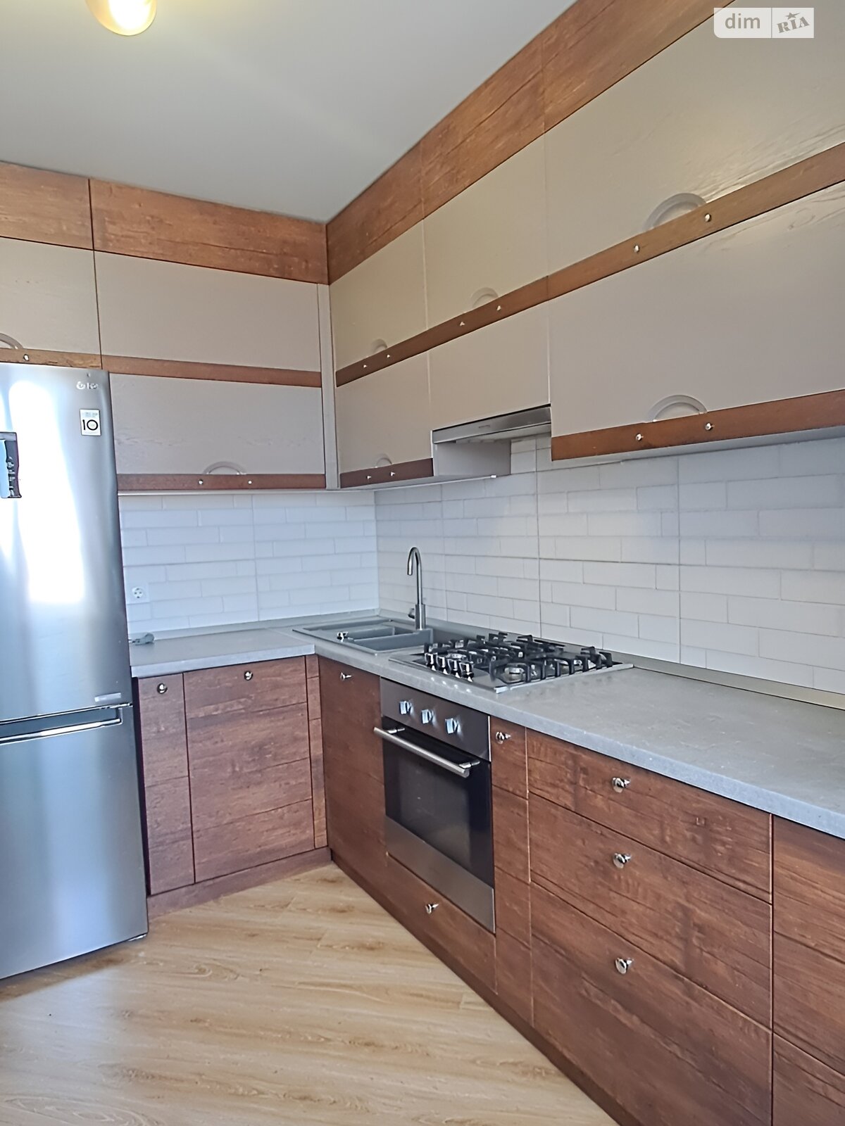 Продажа двухкомнатной квартиры в Виннице, на ул. Пирогова 76В, район Славянка фото 1 Продажа двухкомнатной квартиры в Виннице, на ул. Пирогова 76В, район Славянка фото 1