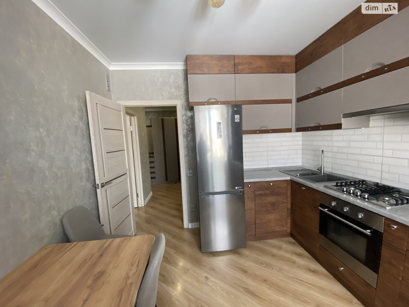Продажа двухкомнатной квартиры в Виннице, на ул. Пирогова 76, кв. 15, район Славянка фото 1 Продажа двухкомнатной квартиры в Виннице, на ул. Пирогова 76, кв. 15, район Славянка фото 1