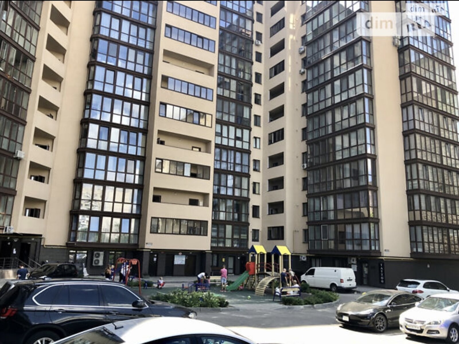 Продажа двухкомнатной квартиры в Виннице, на ул. Пирогова 76, район Славянка фото 1 Продажа двухкомнатной квартиры в Виннице, на ул. Пирогова 76, район Славянка фото 1