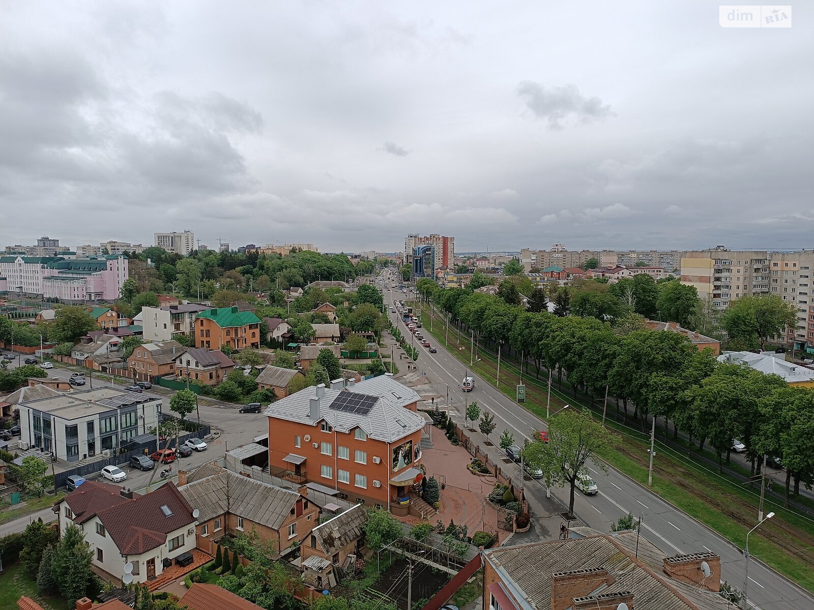 Продаж двокімнатної квартири в Вінниці, на вул. Пирогова, район Слов'янка фото 1 Продаж двокімнатної квартири в Вінниці, на вул. Пирогова, район Слов'янка фото 1