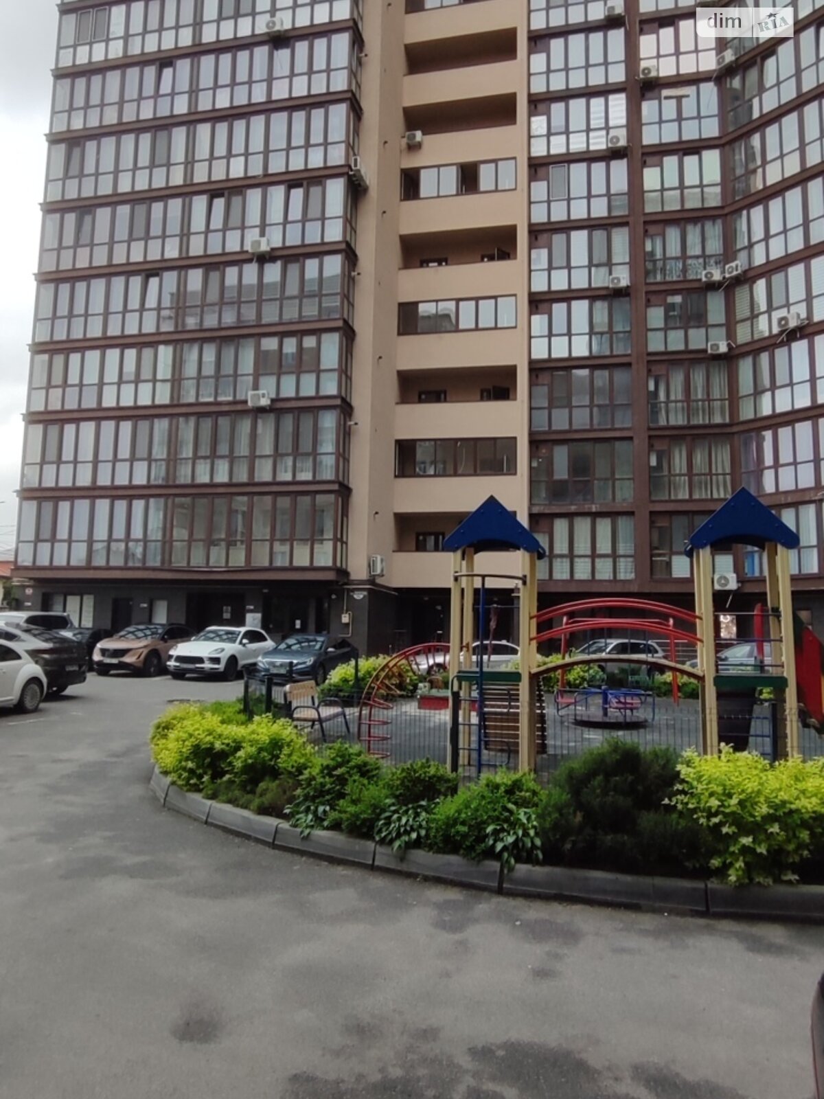 Продаж двокімнатної квартири в Вінниці, на вул. Пирогова 76Б, район Слов'янка фото 1 Продаж двокімнатної квартири в Вінниці, на вул. Пирогова 76Б, район Слов'янка фото 1
