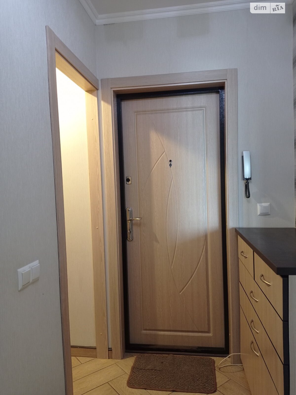 Продаж однокімнатної квартири в Вінниці, на вул. Пирогова, район Слов'янка фото 1 Продаж однокімнатної квартири в Вінниці, на вул. Пирогова, район Слов'янка фото 1