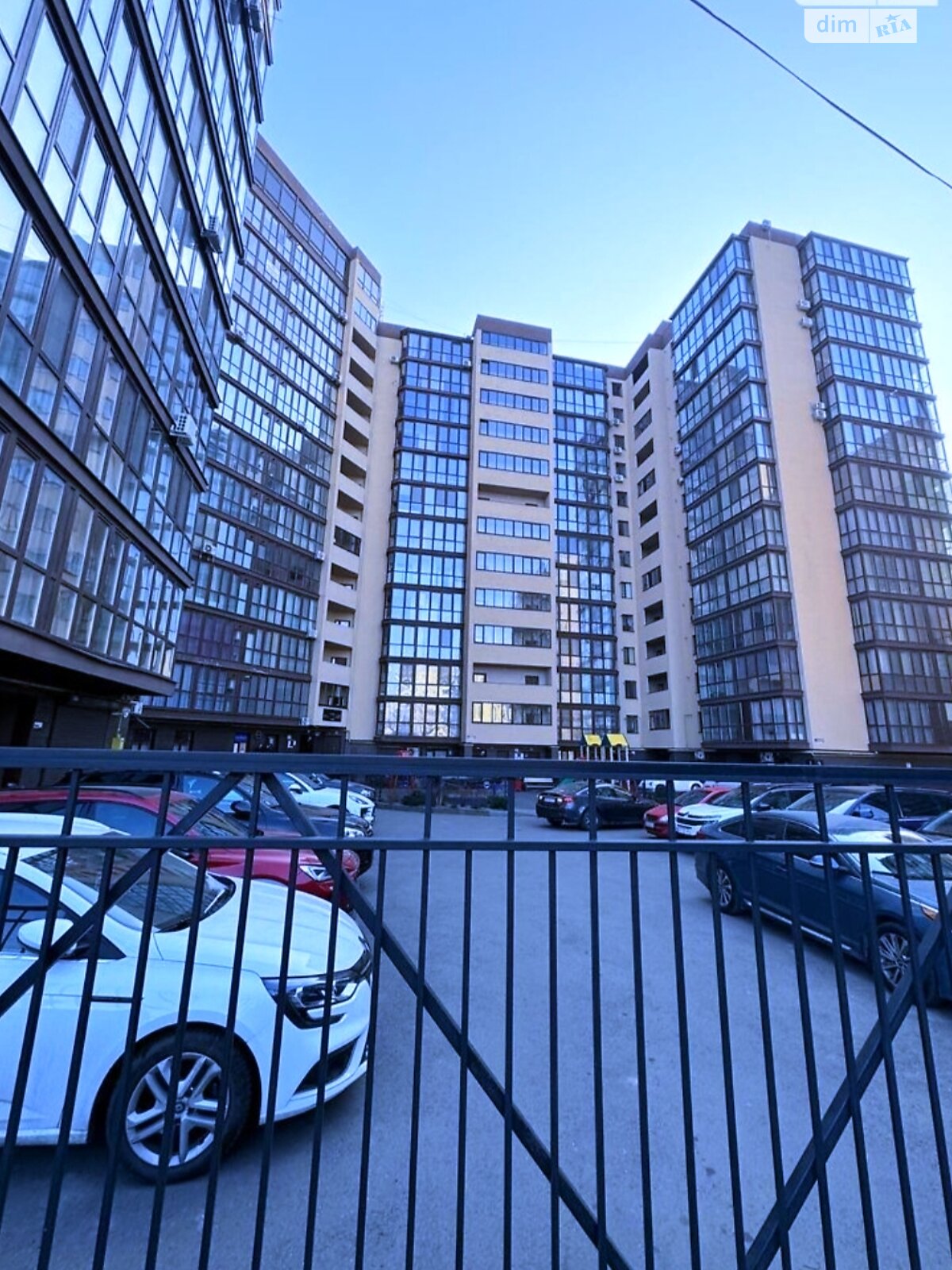 Продаж двокімнатної квартири в Вінниці, на вул. Пирогова, район Слов'янка фото 1