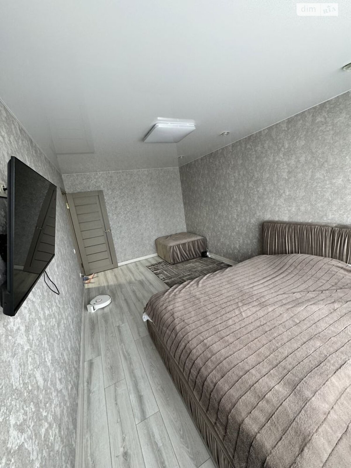 Продажа трехкомнатной квартиры в Виннице, на ул. Пирогова, район Славянка фото 1 Продажа трехкомнатной квартиры в Виннице, на ул. Пирогова, район Славянка фото 1