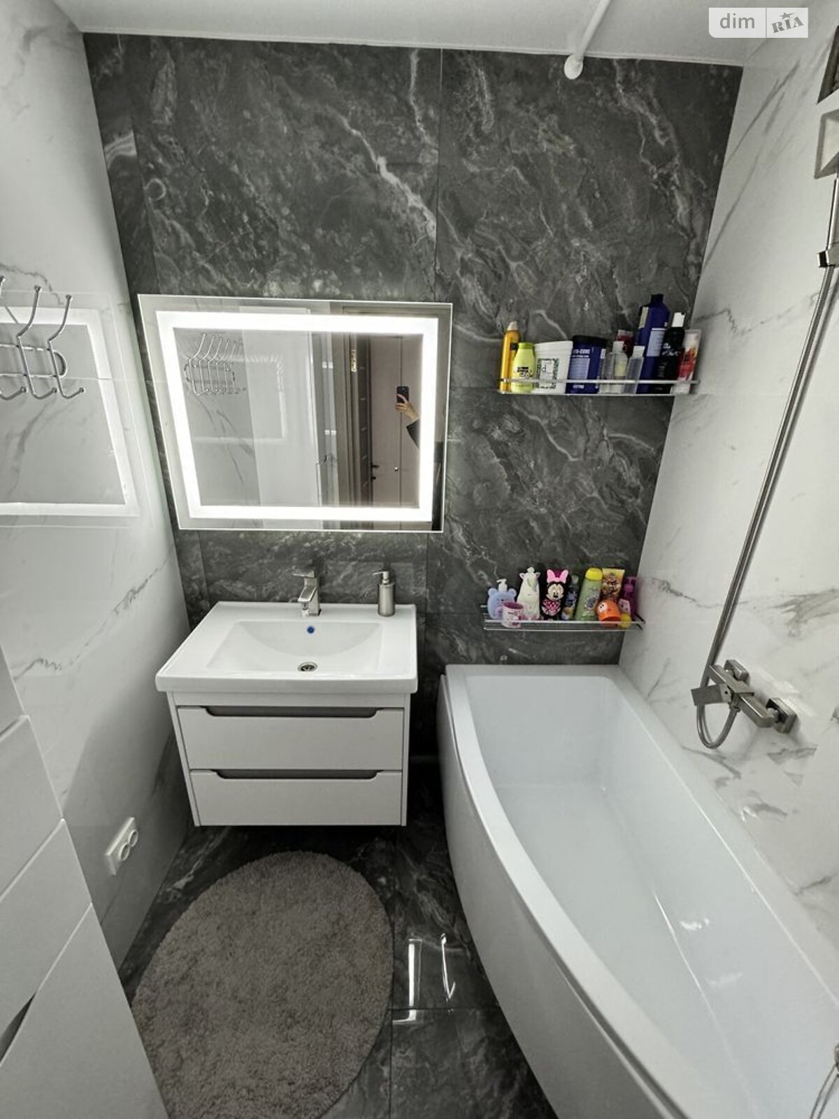 Продажа трехкомнатной квартиры в Виннице, на ул. Пирогова, район Славянка фото 1 Продажа трехкомнатной квартиры в Виннице, на ул. Пирогова, район Славянка фото 1