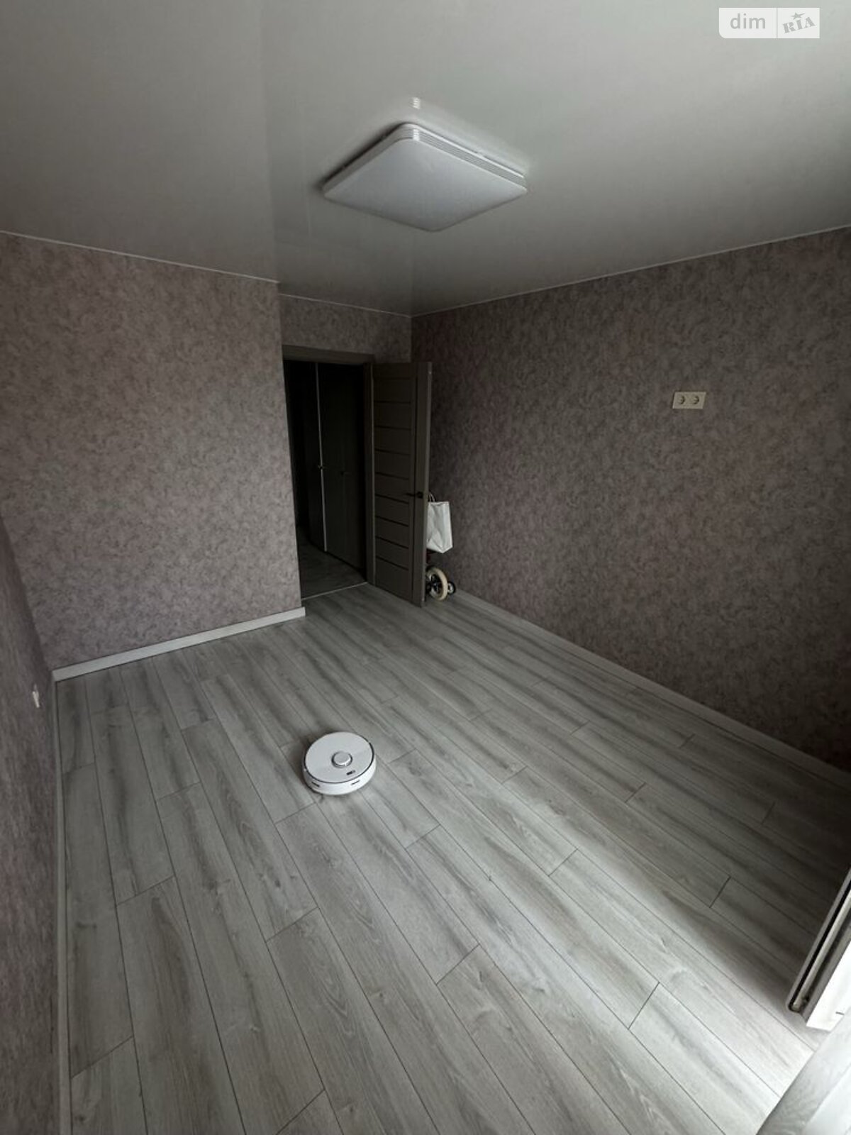 Продажа трехкомнатной квартиры в Виннице, на ул. Пирогова, район Славянка фото 1 Продажа трехкомнатной квартиры в Виннице, на ул. Пирогова, район Славянка фото 1