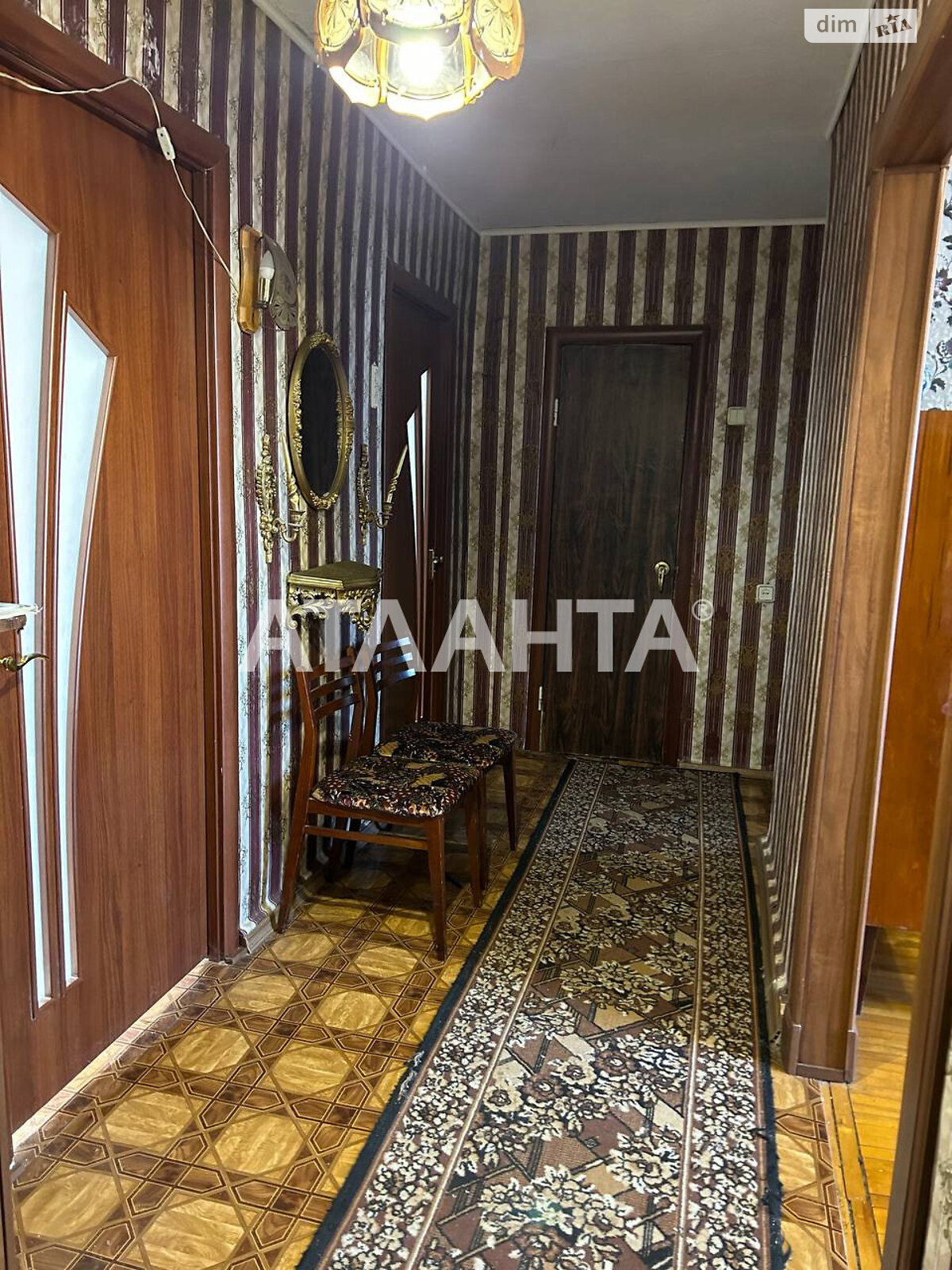 Продаж трикімнатної квартири в Вінниці, на вул. Олександри Бурбело, район Слов'янка фото 1 Продаж трикімнатної квартири в Вінниці, на вул. Олександри Бурбело, район Слов'янка фото 1