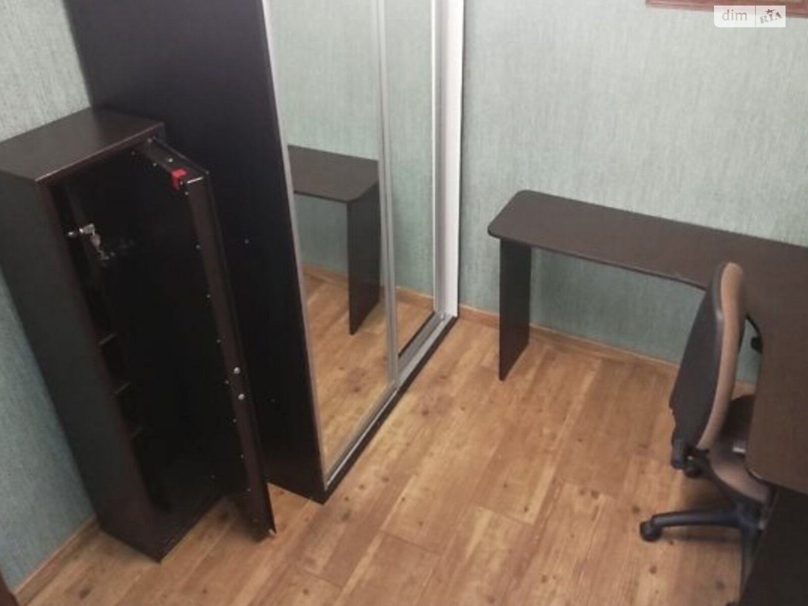 Продаж двокімнатної квартири в Вінниці, на пров. Наскрізний, район Слов'янка фото 1 Продаж двокімнатної квартири в Вінниці, на пров. Наскрізний, район Слов'янка фото 1