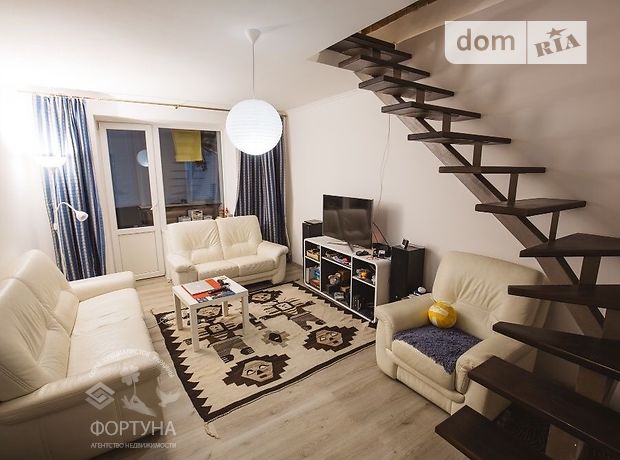 Продажа трехкомнатной квартиры в Виннице, район Славянка фото 1 Продажа трехкомнатной квартиры в Виннице, район Славянка фото 1
