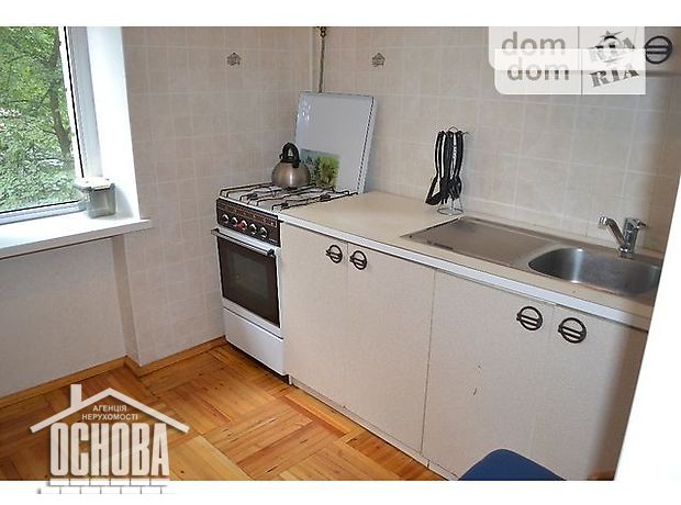 Продажа двухкомнатной квартиры в Виннице на ЛРАТУШНОЇ верх район Славянка, фото 1 Продажа двухкомнатной квартиры в Виннице на ЛРАТУШНОЇ верх район Славянка, фото 1