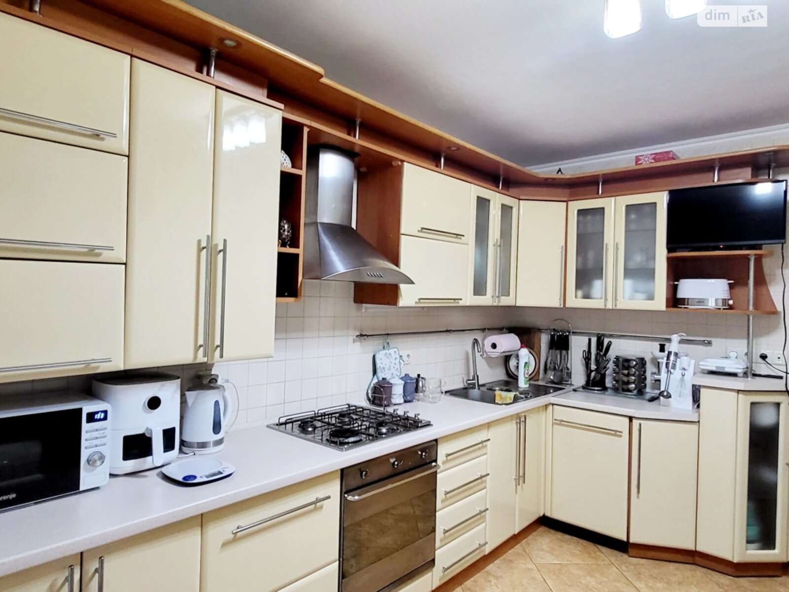 Продажа трехкомнатной квартиры в Виннице, на ул. Дубовецкая, район Старый город фото 1 Продажа трехкомнатной квартиры в Виннице, на ул. Дубовецкая, район Старый город фото 1
