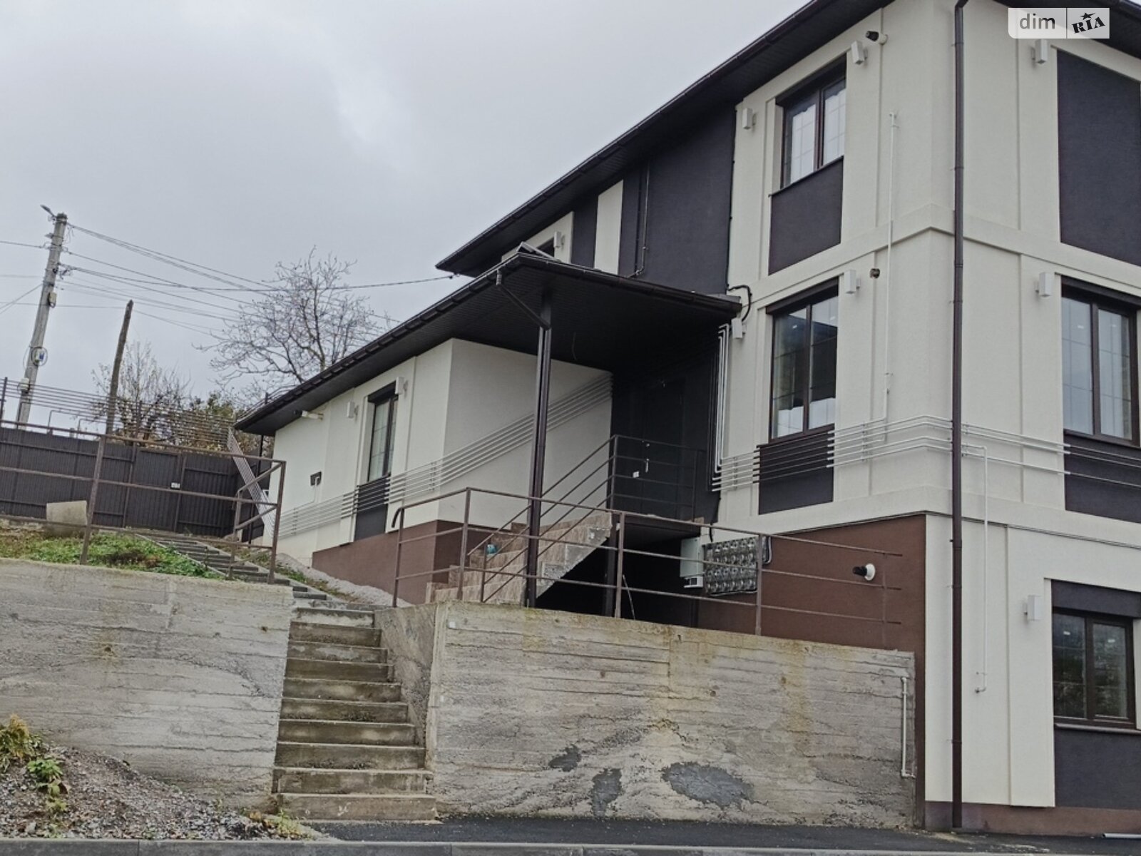 Продаж однокімнатної квартири в Вінниці, на вул. Братів Котенків, район Старе місто фото 1