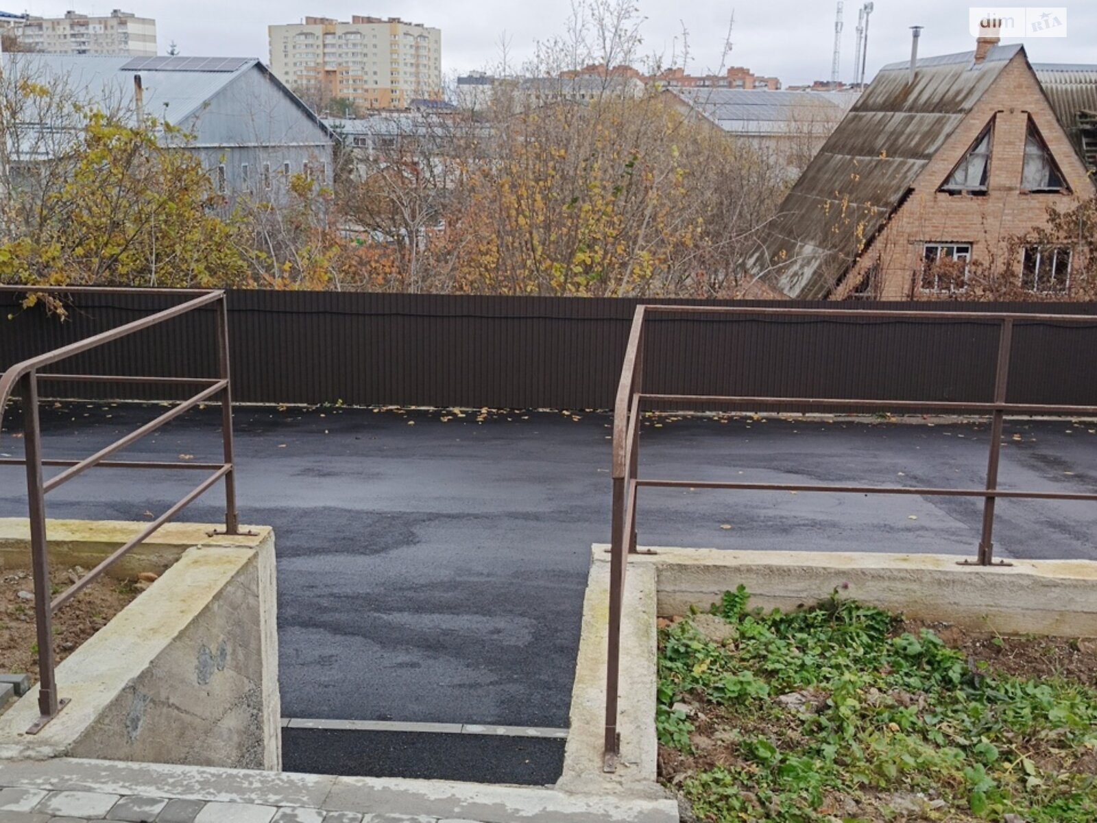 Продаж однокімнатної квартири в Вінниці, на вул. Братів Котенків, район Старе місто фото 1