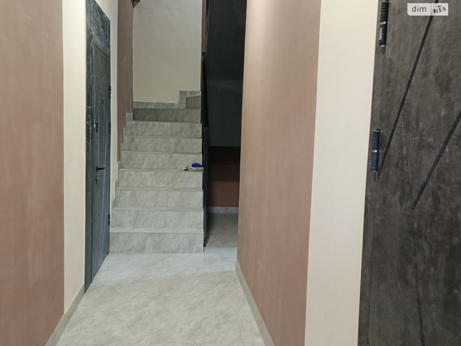 Продаж однокімнатної квартири в Вінниці, на вул. Братів Котенків, район Старе місто фото 1