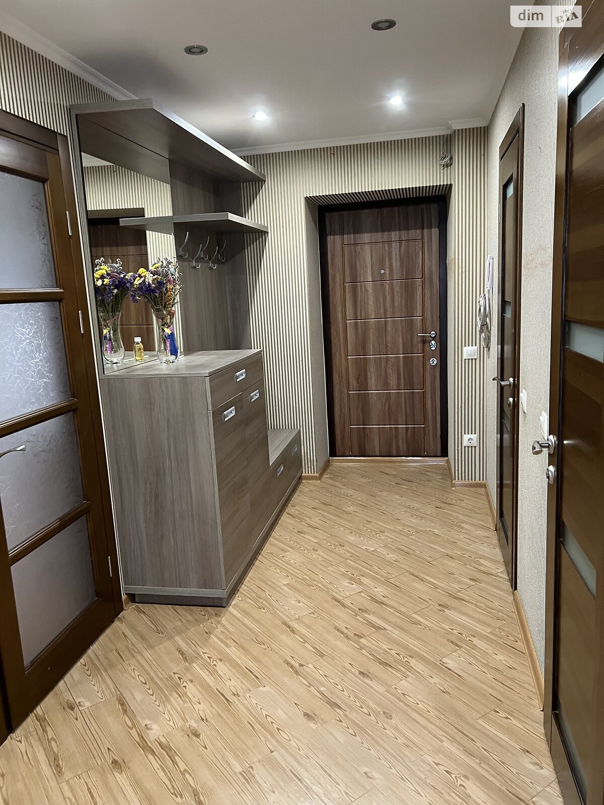Продаж трикімнатної квартири в Вінниці, на пров. Костя Широцького 18А, район Старе місто фото 1 Продаж трикімнатної квартири в Вінниці, на пров. Костя Широцького 18А, район Старе місто фото 1
