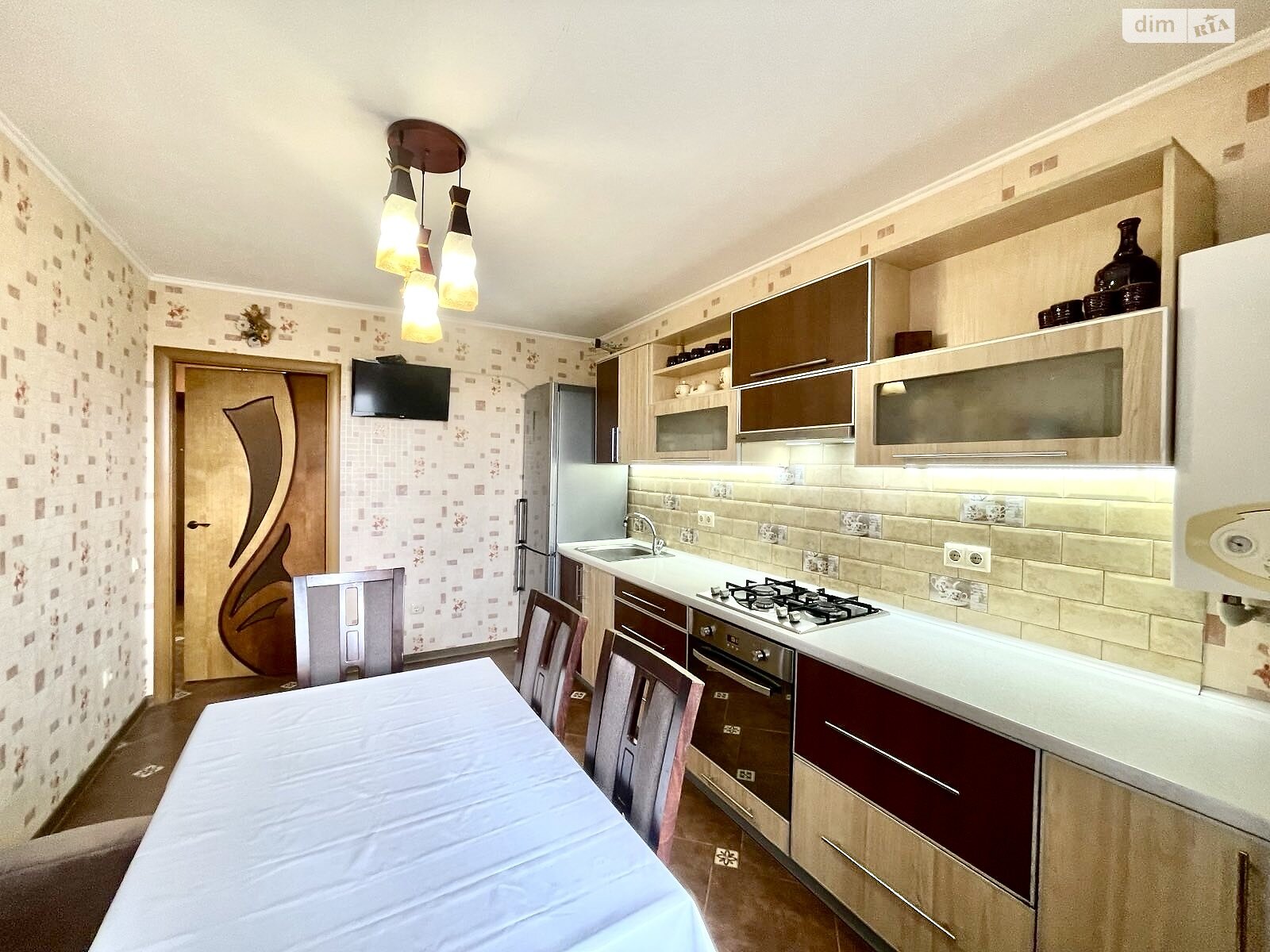 Продаж двокімнатної квартири в Вінниці, на вул. Барвиста 23/6, кв. 35, район Старе місто фото 1 Продаж двокімнатної квартири в Вінниці, на вул. Барвиста 23/6, кв. 35, район Старе місто фото 1
