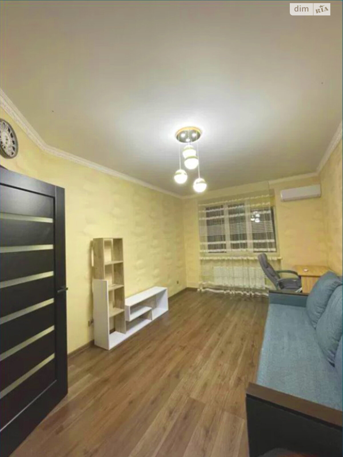 Продаж однокімнатної квартири в Вінниці, на вул. Марії Приймаченко 8Г, район Старе місто фото 1